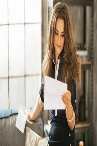 如何通過女人顴骨看運(yùn)勢(shì)