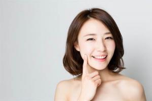 女人嘴邊長痣有什么寓意