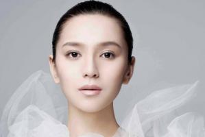 女人吸金聚財?shù)乃嚸?></div>
                            <dl class=